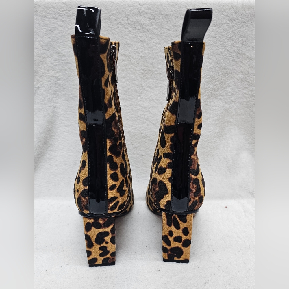 Womens Suede Leopard Print Boots With Square Heel Size 7.5 NEW - Picture 5 of 12